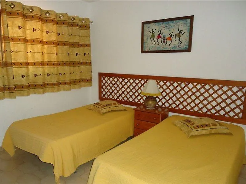 Апарт-отель Apartamentos Rainha D. Leonor - Al Албуфейра