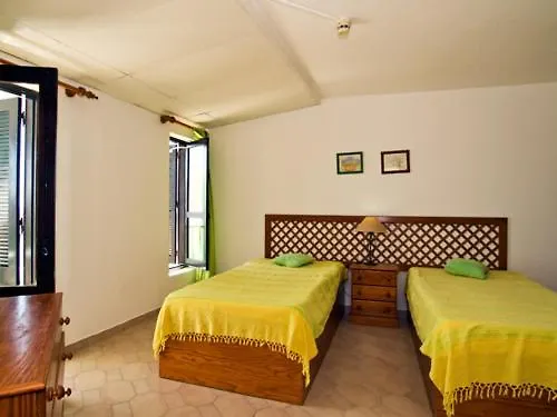 *** Апарт-отель Apartamentos Rainha D. Leonor - Al Албуфейра Португалия